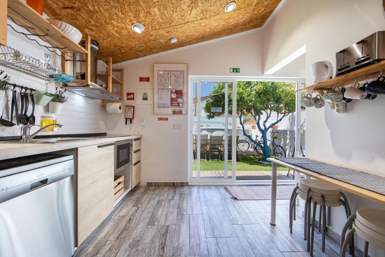 Vila Maria Mix Dorm By Host-Point Кошта-да-Капарика Экстерьер фото